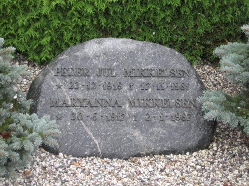 Maryanna Mikkelsen.jpg